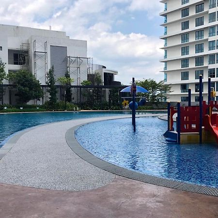 Legoland - 1-8 Pax Lego Themed House With Superhero, Pirates & Forest At Puteri Harbour, Encorp Marina, Iskandar, Legoland 조호르 바루 외부 사진